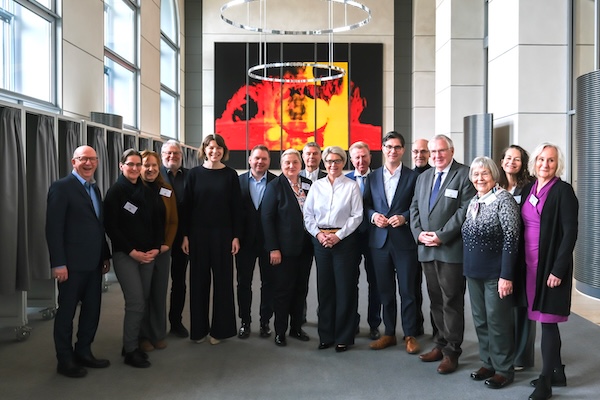 Gruppenforo mit MdB Borchardt quer 600